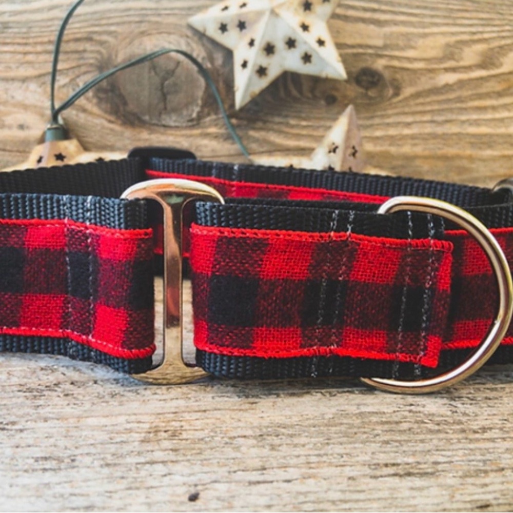Beautiful Handmade Martingale Dog Collar 2” wide Sz. med Flannel Black & Red